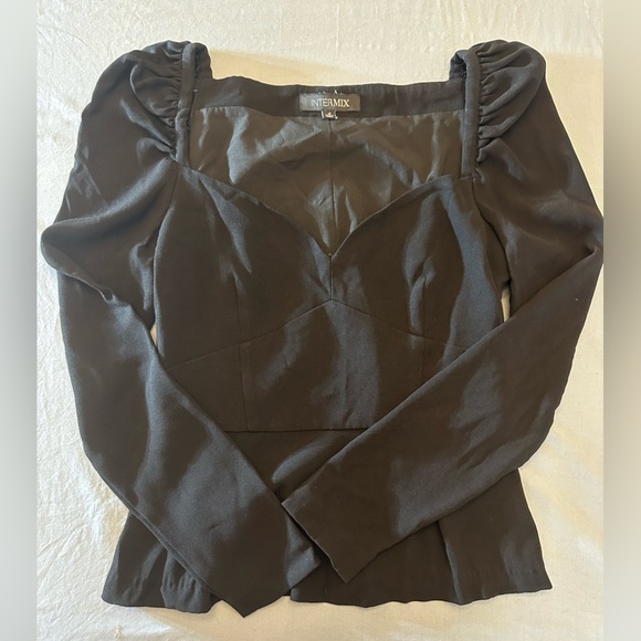 INTERMIX Tops - INTERMIX Classic Black Blouse